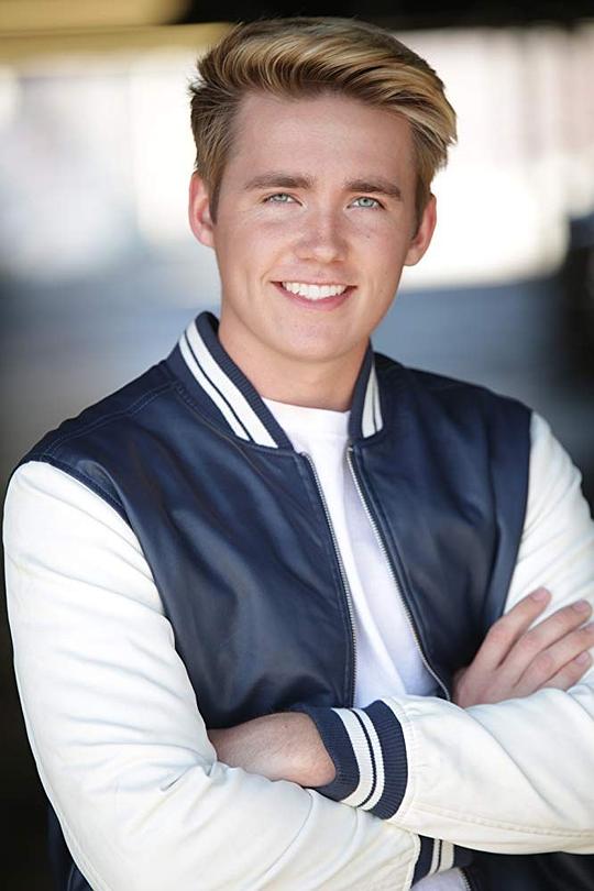 Brennan Bailey照片