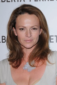 克拉儿·凯瑞 Clare Carey照片