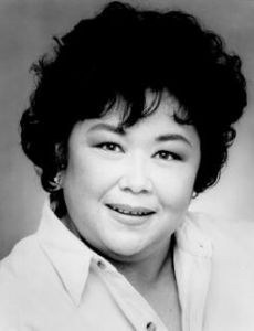 Kellye Nakahara照片