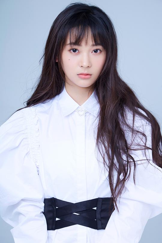郑妙 Miao Zheng照片