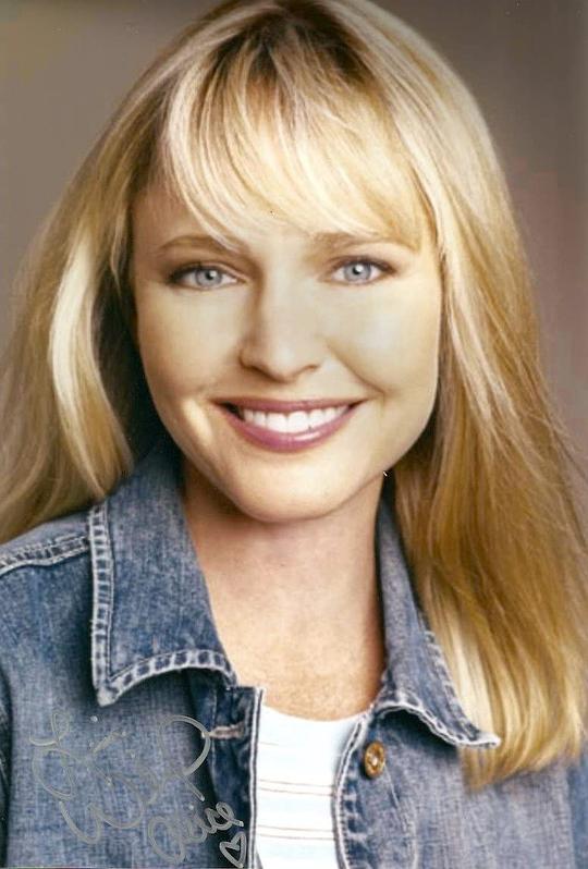 莉萨·威尔科克斯 Lisa Wilcox照片