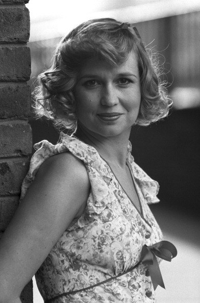 苏珊·潘哈里冈 Susan Penhaligon照片