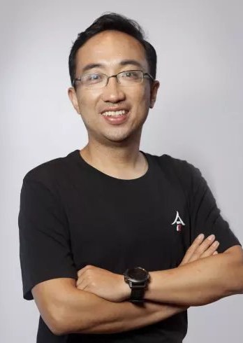 李捷 Jie Li照片