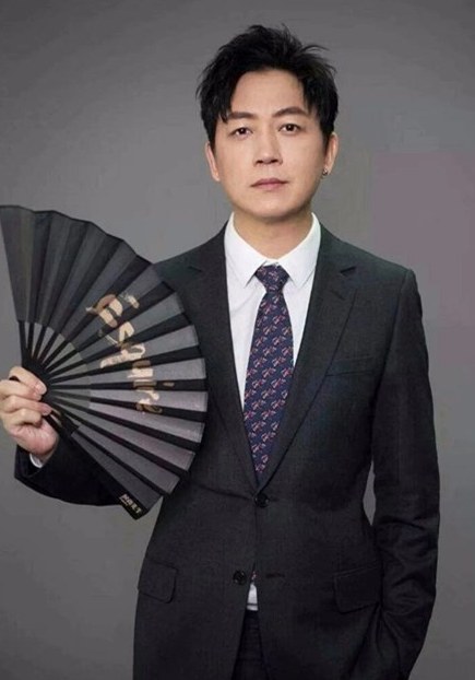 潘粤明 Yueming Pan照片
