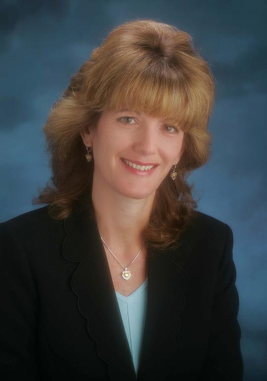 Brenda Forbes照片