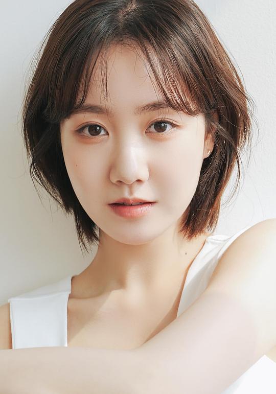 陈智熙 Ji-hee Jin照片