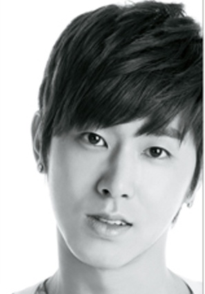 郑允浩 Yunho Jung照片