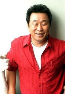林河龙 Ha-ryong Lim照片