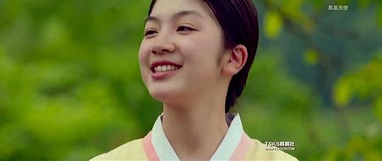 姜荷娜 Kang Ha-na照片