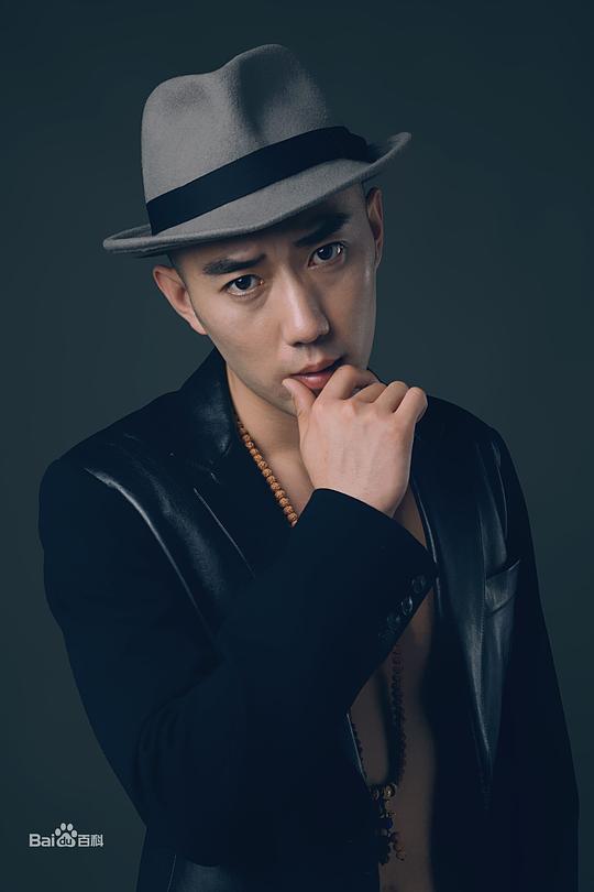 李金 Jin Li照片