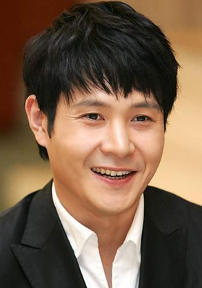 李珉宇 Min-woo Lee照片