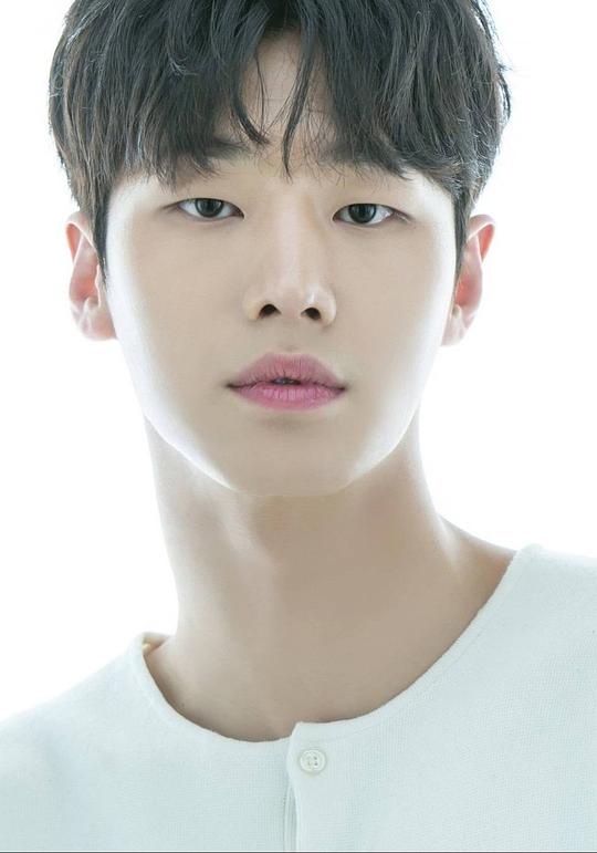 金泽 Kim Taek照片