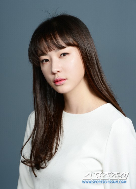 金史熙 Kim Sa-hee照片