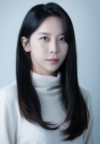 李润雨 Lee Yoon-woo照片