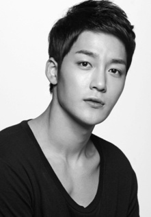金镇宇 Jin-Woo Kim照片