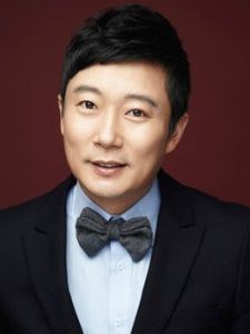 李寿根 Soo-keun Lee照片