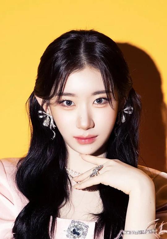 李彩领 Lee Chae-Ryeong照片