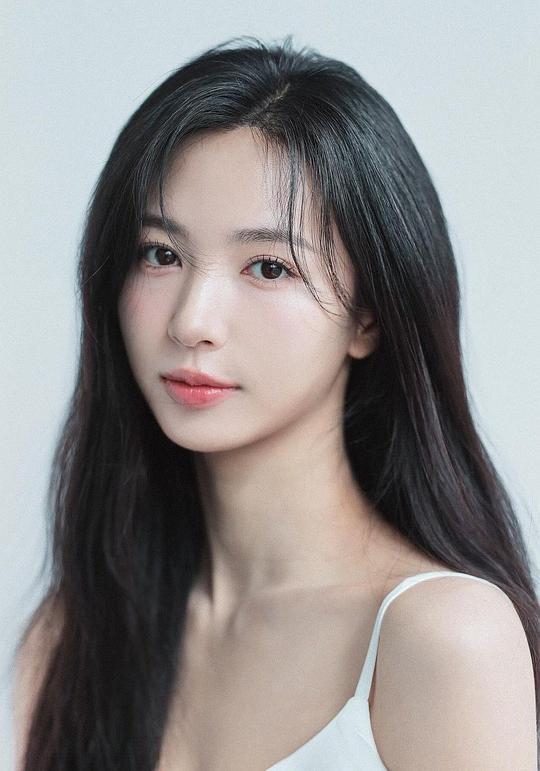 许智媛 Ji-won Hur照片