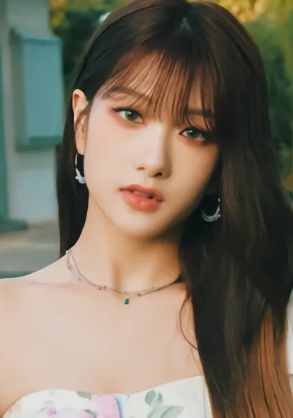 李瑞渊 Seo-yeon Lee照片
