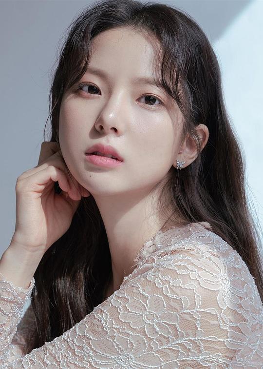 崔有真 Choi Yu Jin照片