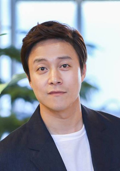 崔大哲 Choi Dae-cheol照片