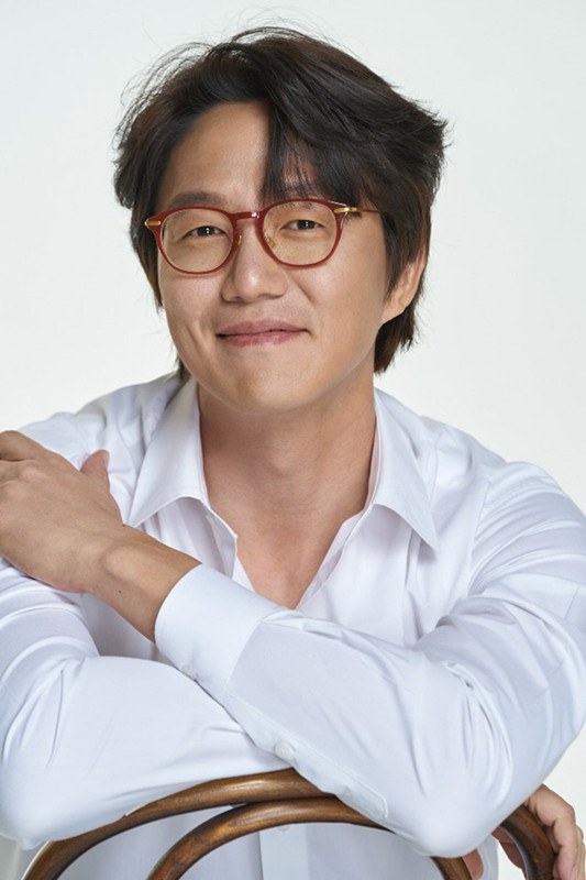 成始璄 Si-kyung Sung照片