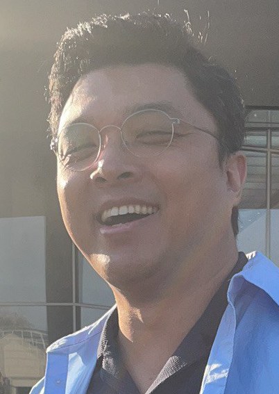 Sung-hwan Kim照片