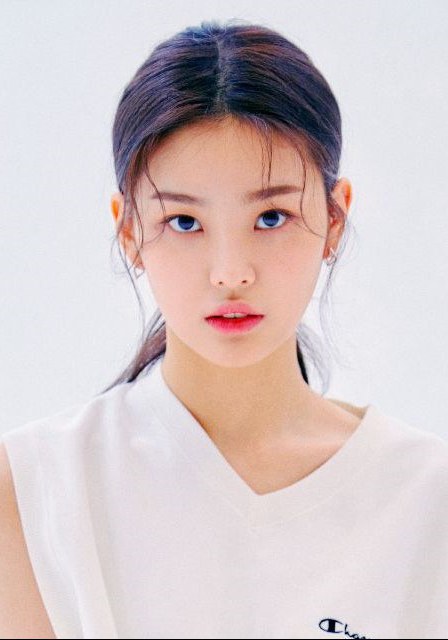 尹相雅 Yoon Sangah照片