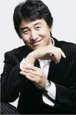 李秉旭 Byeong-wook Lee照片