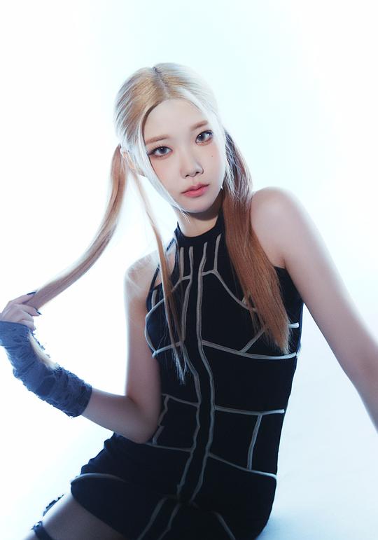 尹彩源 Yoon Chaewon照片