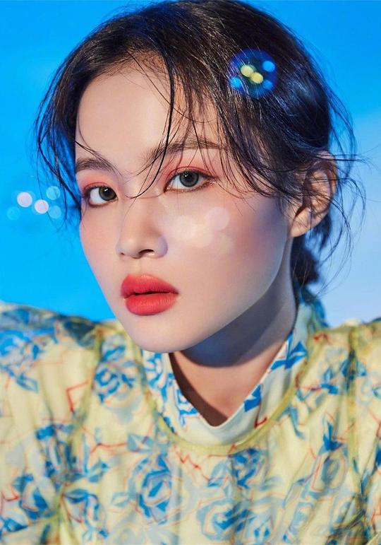 李遐怡 LEE HI照片