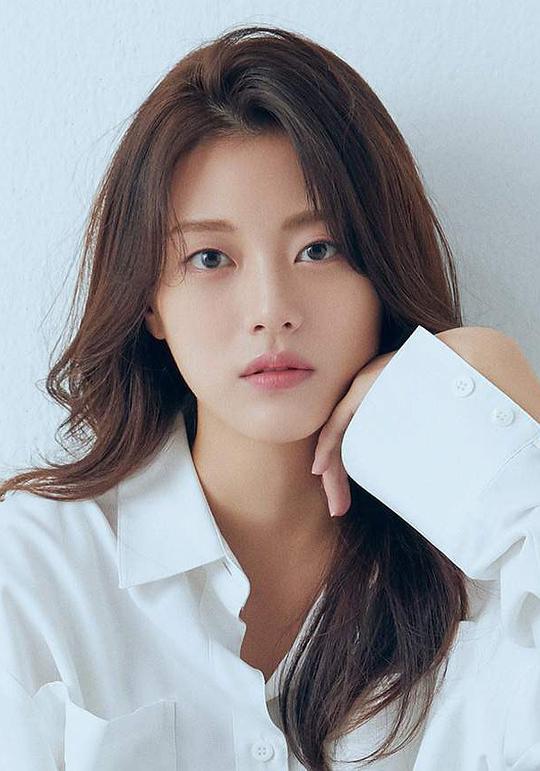 白琇熹 Soo-hee Baek照片