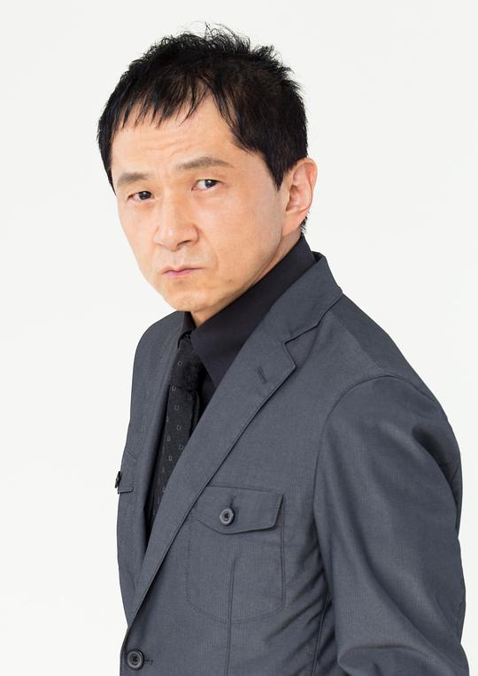 谷昌树 Tani Atsuki照片