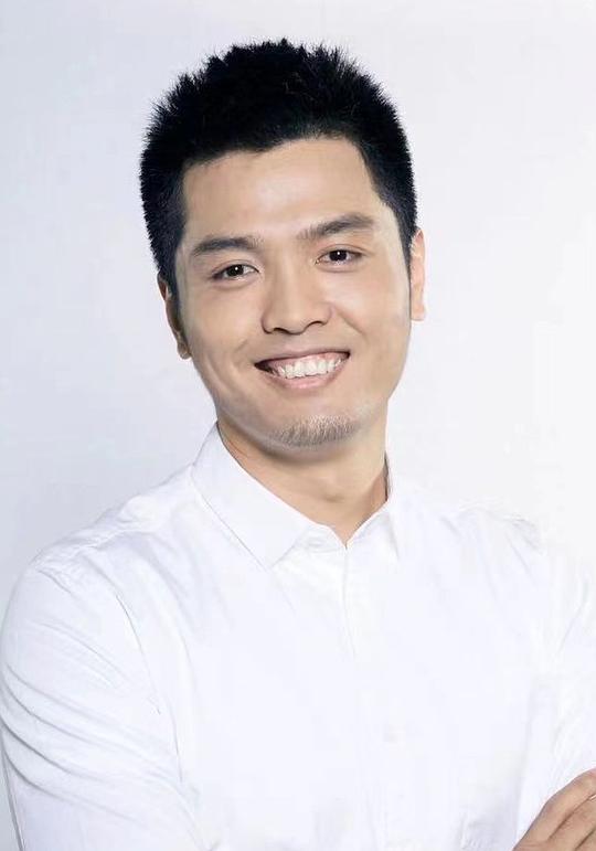 张春 Chun Zhang照片