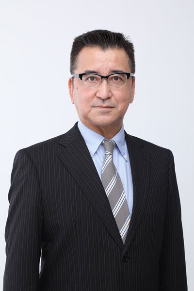 伊泽弘 Izawa Hiroshi照片