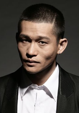 余皑磊 Ailei Yu照片