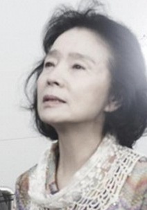 尹静姬 Jeong-hie Yun照片