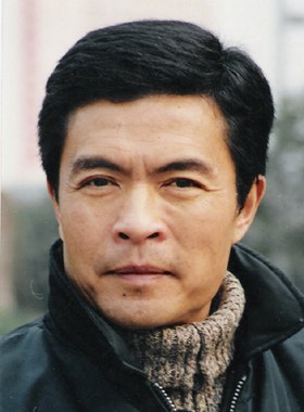 敖路 Lu Ao照片