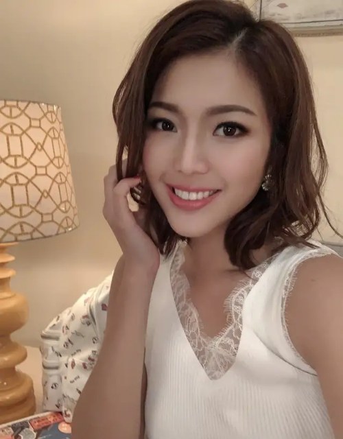 邱芷微 Chelffy Yau照片