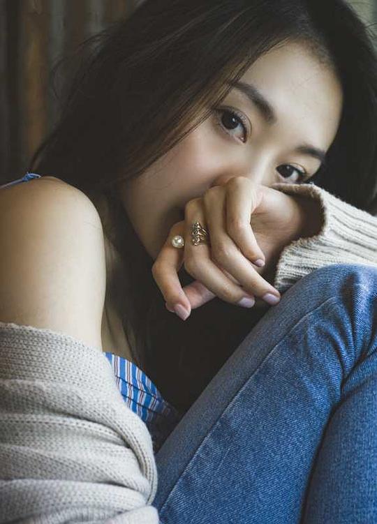 黄筠儿 Chloe Wong照片