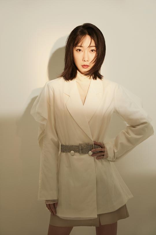 张绮烟 Qiyan Zhang照片