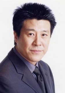 吕凉 Liang Lü照片