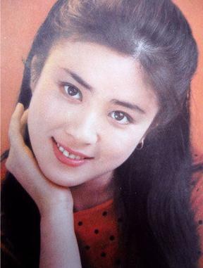 傅艺伟 Yiwei Fu照片