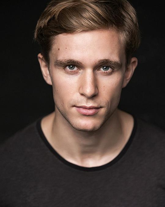杰瑞德·加菲尔德 Jared Garfield照片