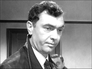 Edward Cast照片