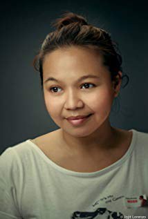 杰拉尔丁·维拉米 Geraldine Villamil照片