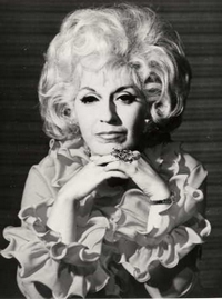 Cathy Berberian照片