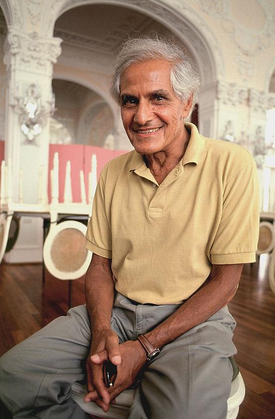 尼科斯·帕帕塔基斯 Nikos Papatakis照片