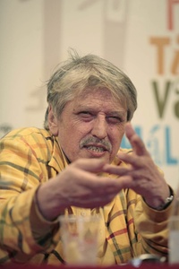伊万·祖卢埃塔 Iván Zulueta照片