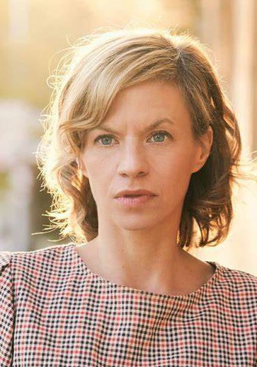 克里斯蒂安·多尔曼 Christiane Dollmann照片